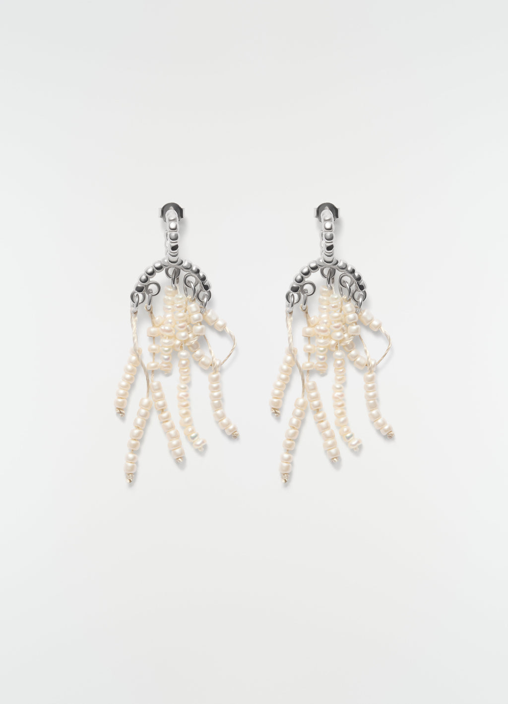 TASSEL SHORT EARRINGS IN GLASS BEADS