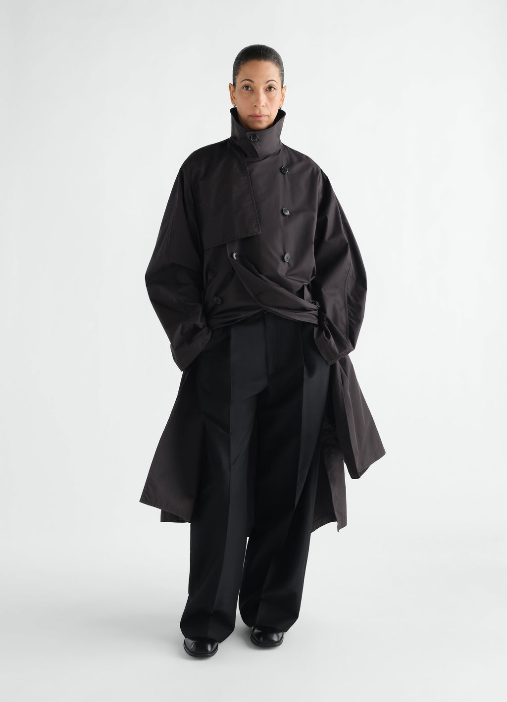 LIGHT TRENCH COAT IN WATER REPELLENT COTTON GABARDINE