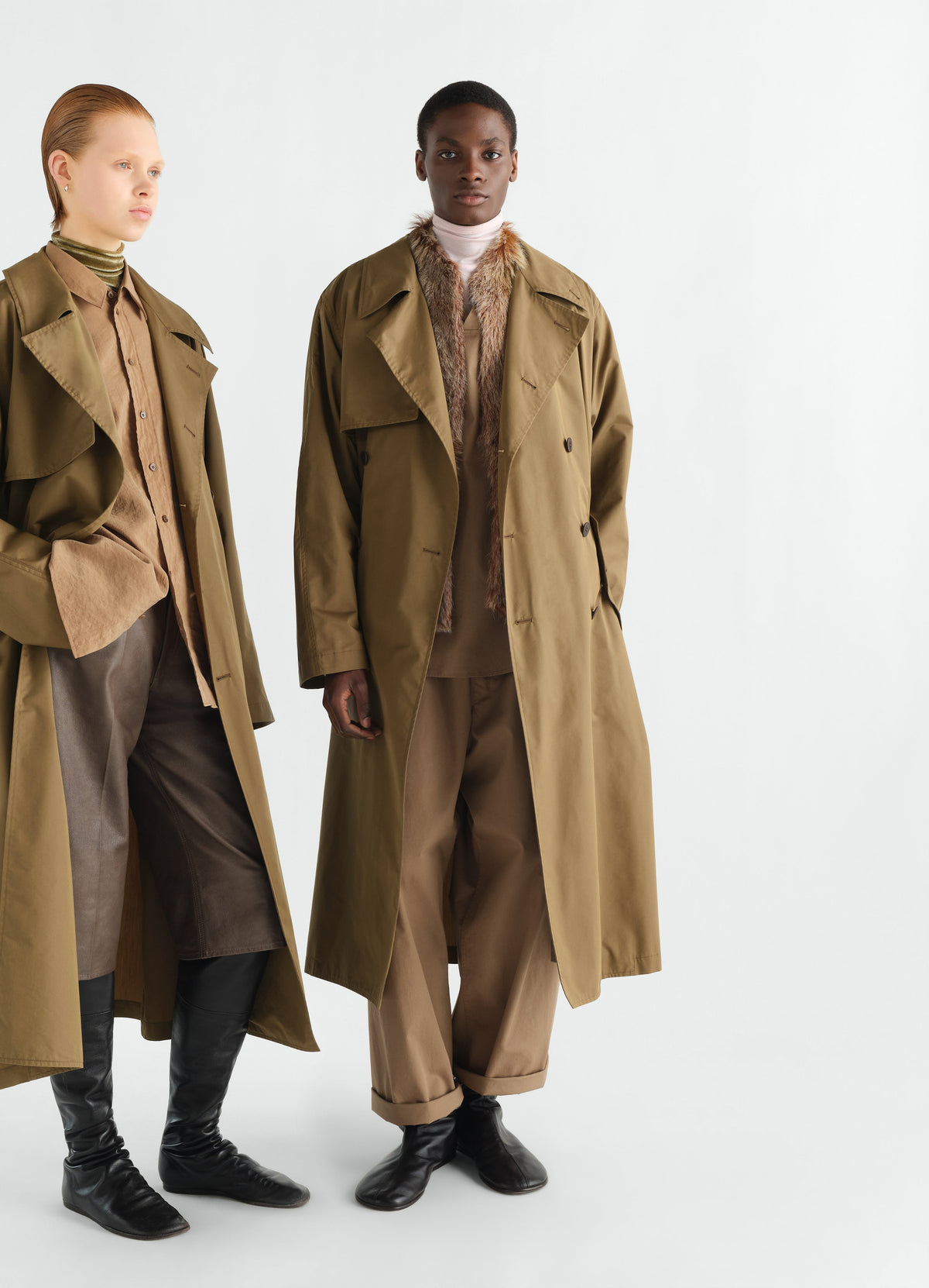 LIGHT TRENCH COAT IN WATER REPELLENT COTTON GABARDINE