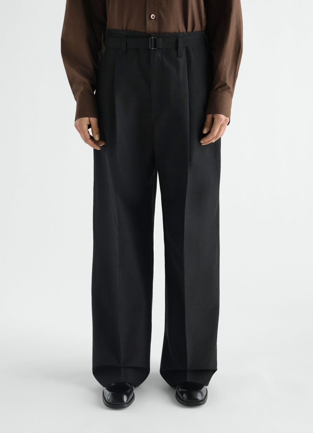 LARGE PLEATED PANTS IN WOOL MOHAIR TOILE