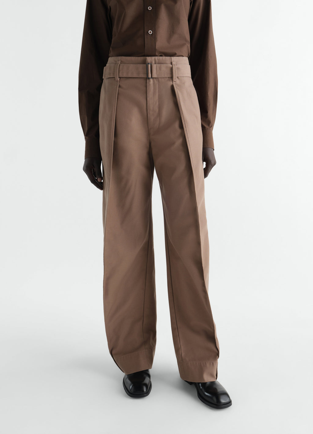 CURVED PANTS IN COTTON TWILL BLEND
