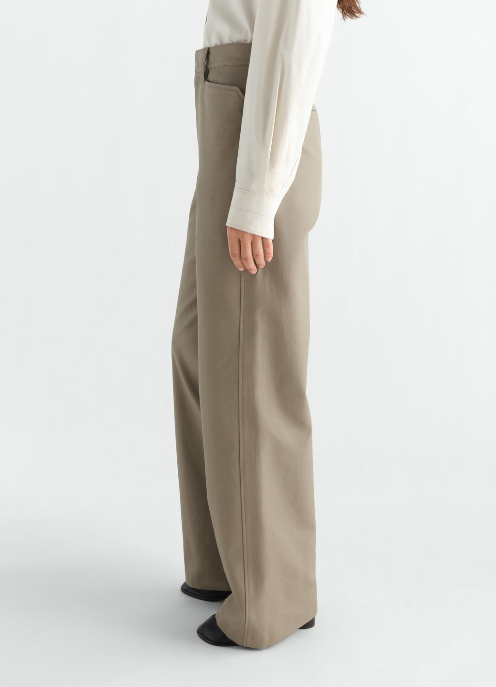 STRAIGHT PANTS IN HEAVY COTTON TWILL