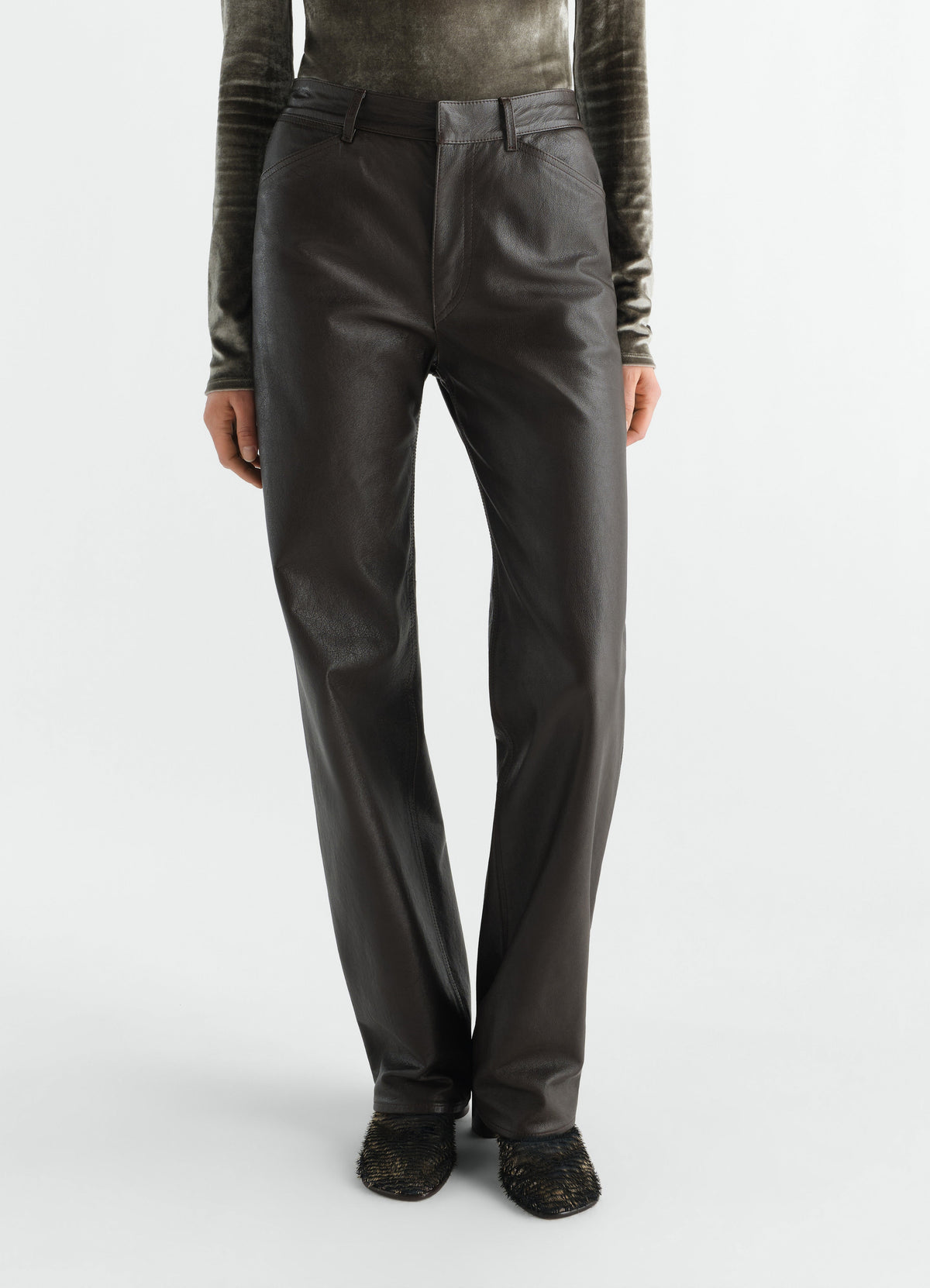 STRAIGHT LEATHER PANTS IN GLOSSY COW LEATHER