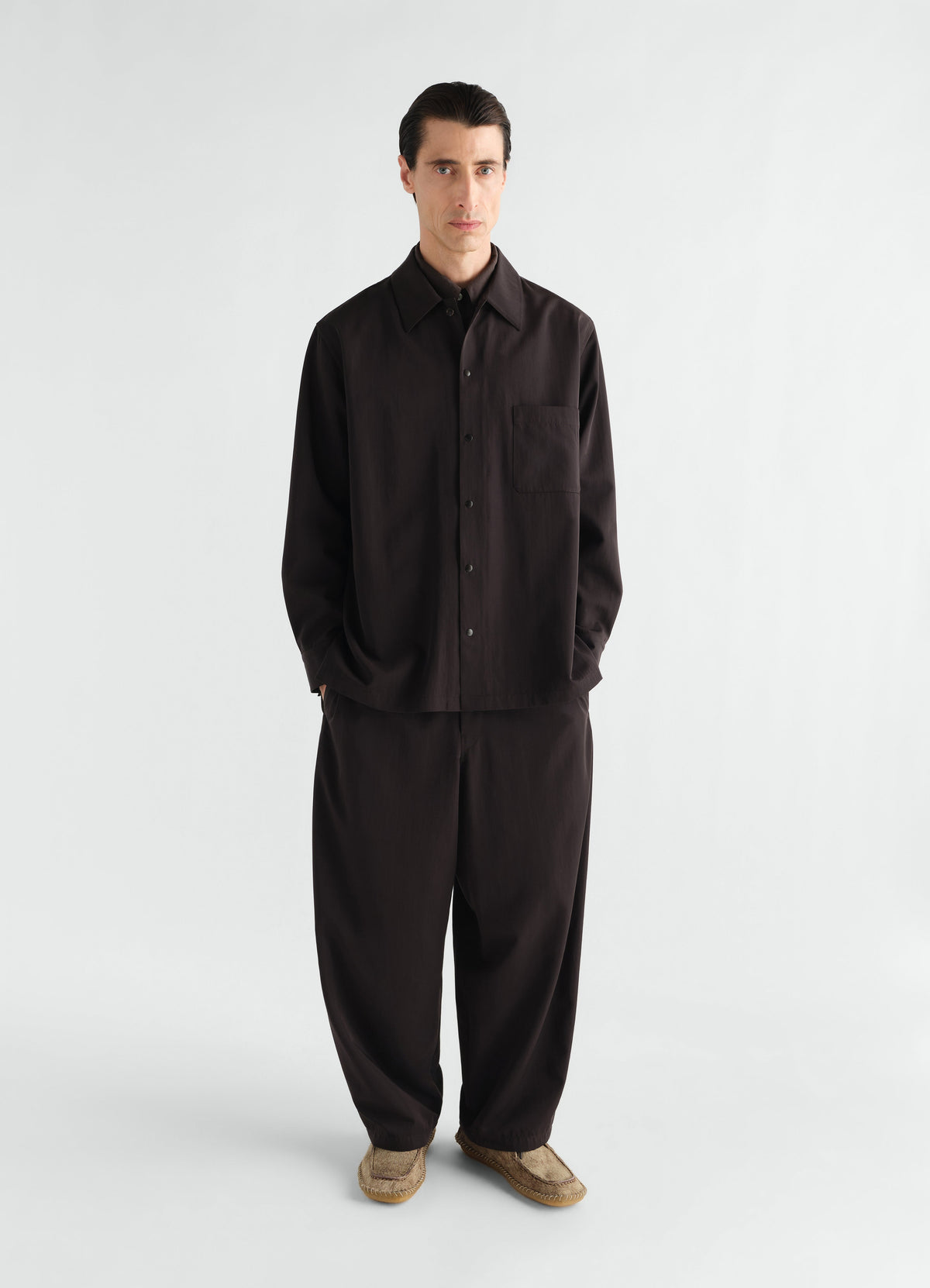 LIGHT OVERSHIRT IN WOOL GABARDINE
