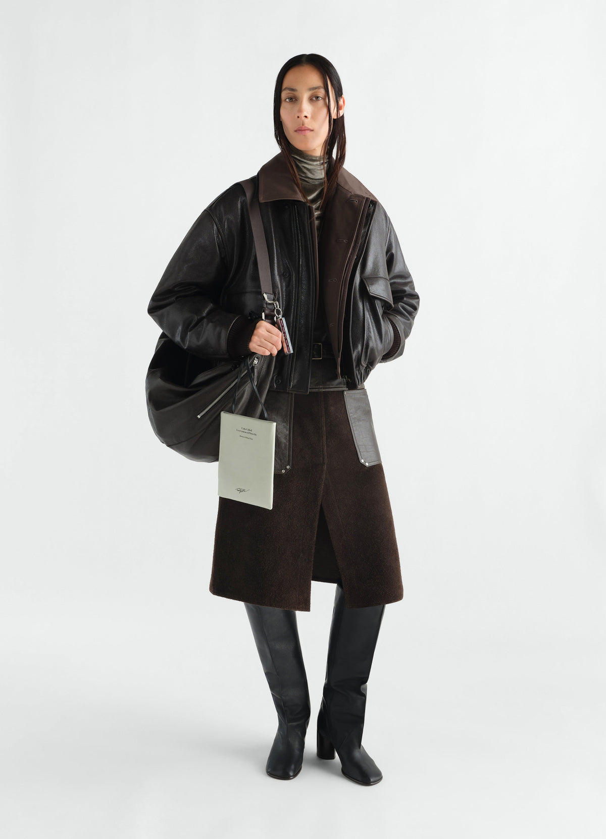 LEATHER SKIRT IN BRUSHED COW SUEDE