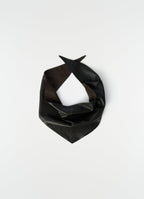 LEATHER TRIANGLE SCARF IN SOFT NAPPA LAMB LEATHER