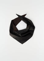 LARGE LEATHER TRIANGLE SCARF IN SOFT NAPPA LAMB