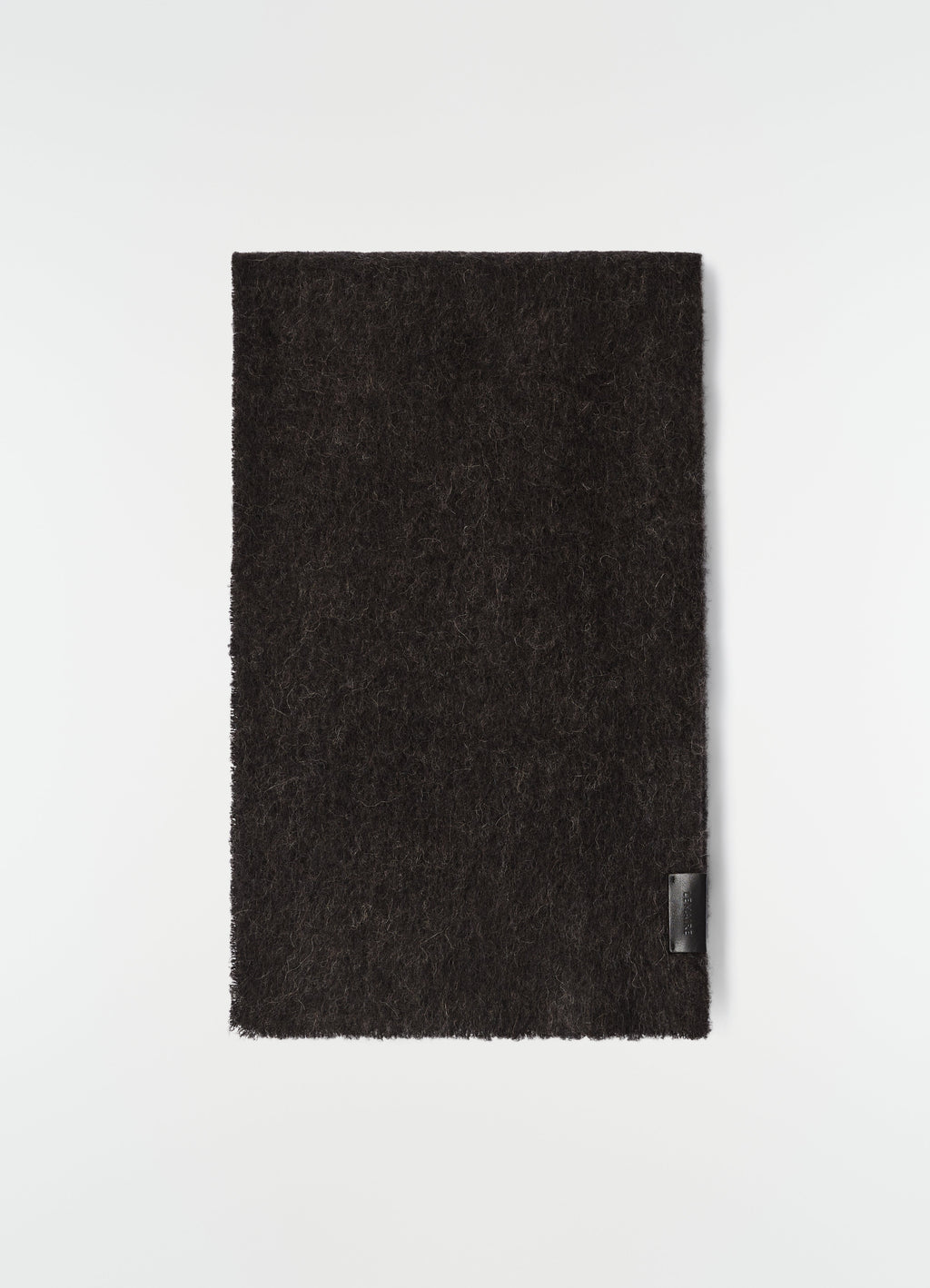 SOFT FLUFFY SCARF IN ALPACA