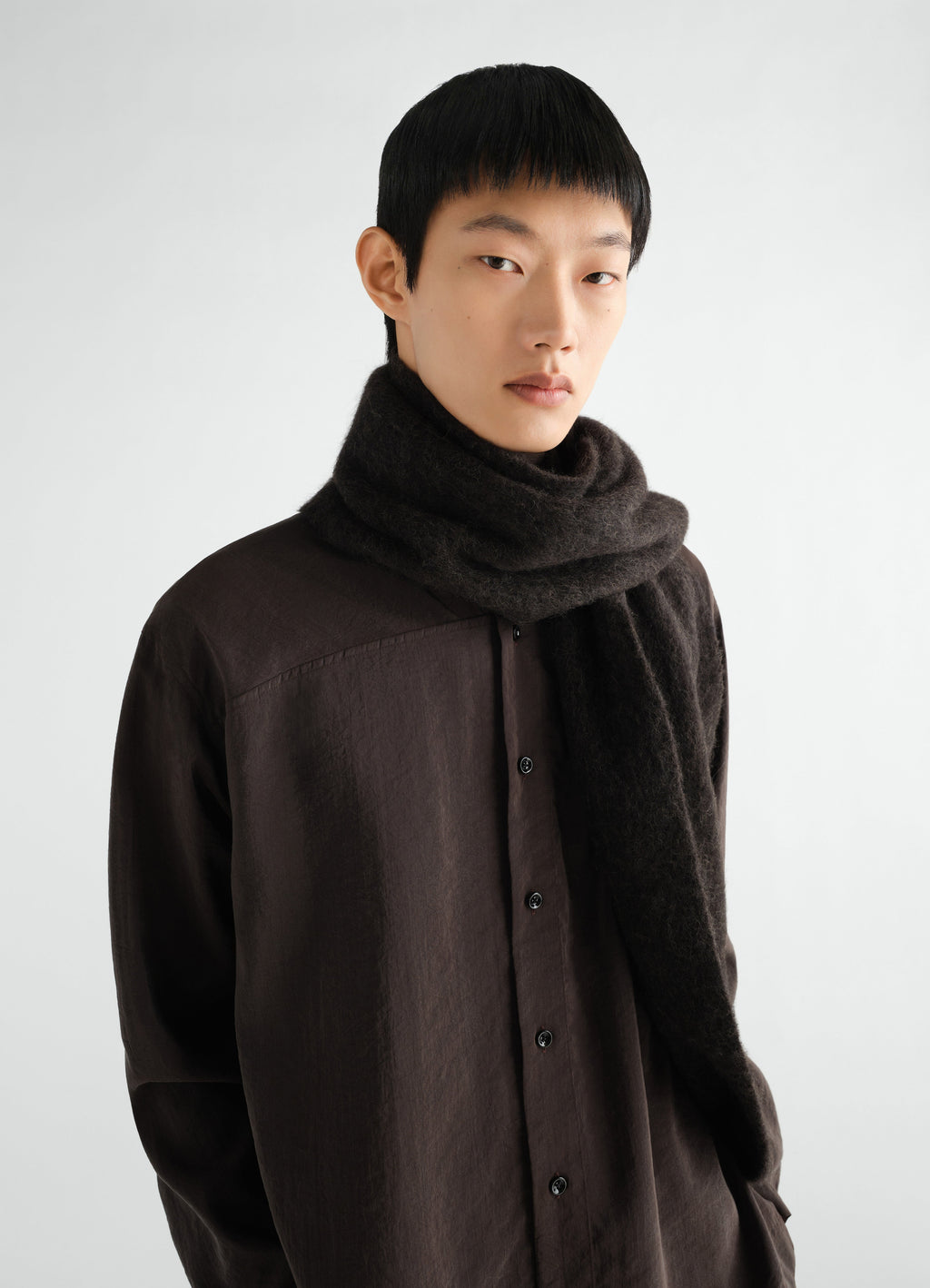 SOFT FLUFFY SCARF IN ALPACA